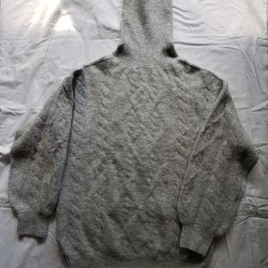 Women's Aritzia Grey Wool Turtleneck, xs